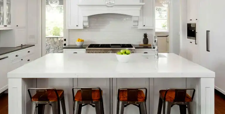 Custom Quartzite Kitchen Countertop